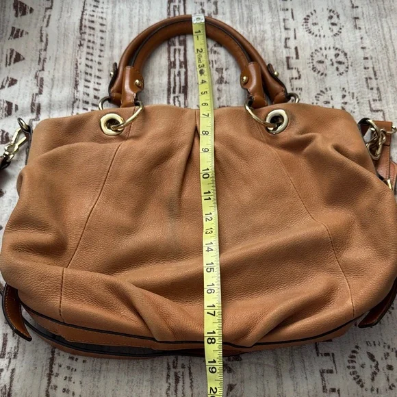 Vince Camuto Large Cris Camel Leather Hobo Satchel Crossbody Shoulder Bag - Picture 6 of 7